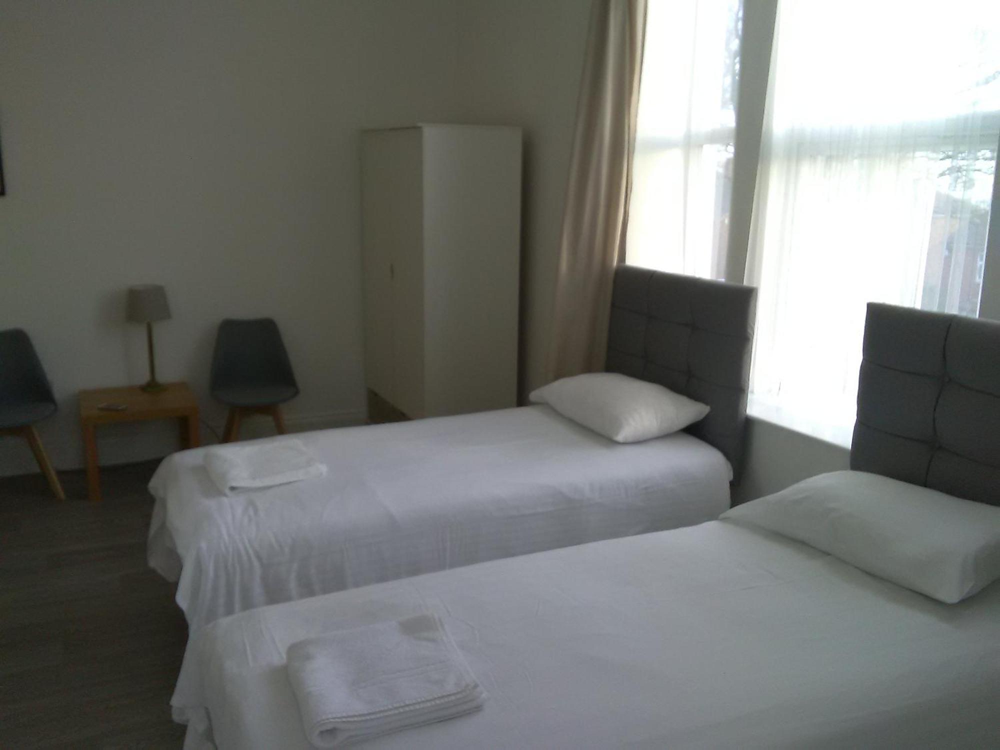 Clifton Hotel Newcastle Habitación foto